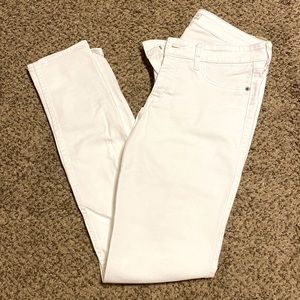 A&F white skinny jeans
